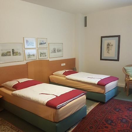 Gaestehaus Krefeld Uerdingen Buitenkant foto